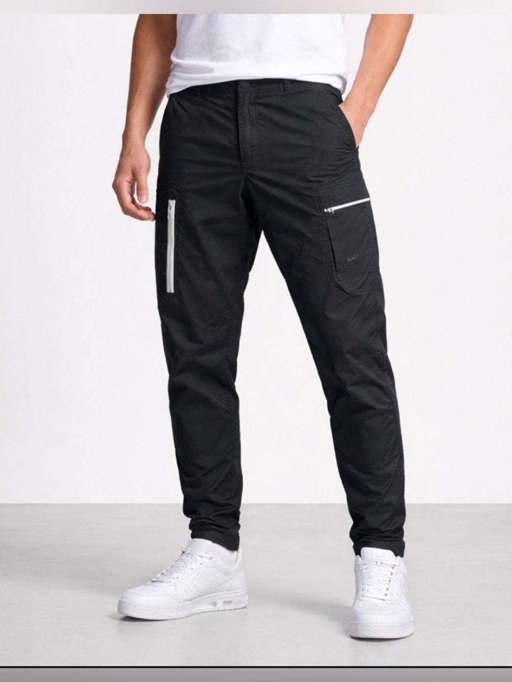 Nike Black Cargo Pants with Zip Accents